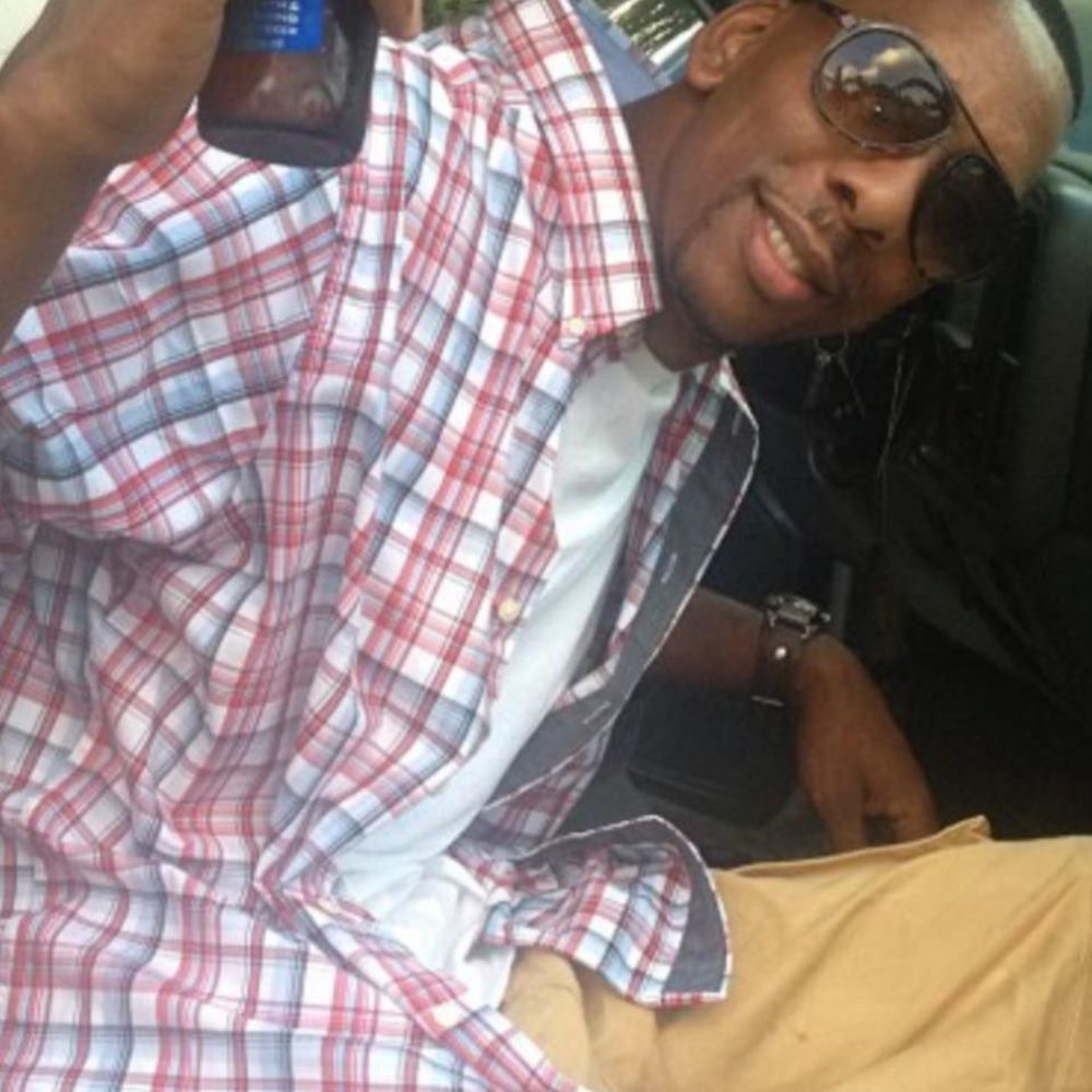 Meet your Posher, Adrian